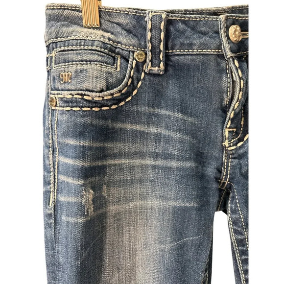 Miss Me Skinny Jeans Bedazzled Glam Fleur De Lis Jeans, Size 27. Pre-Owned. - Picture 4 of 11